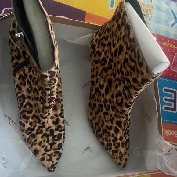 Brand new Halogen Ashlee Leopard Print Booties (Genuine Calf Hair)-Size 10 - Picture 6 of 6